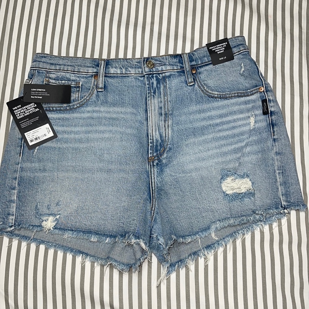 Silver Highly Desirable Universal Fit High Rise Short